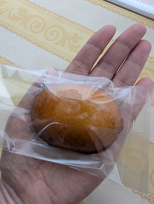 MAKOさんの〈超しっとり！ぜいたくレモンケーキ（ギフト向き箱入り）〉広島県産農薬不使用レモンピールたっぷりで手作り口コミ・レビュー1