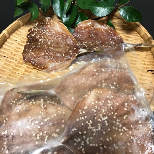 一袋,6枚入り