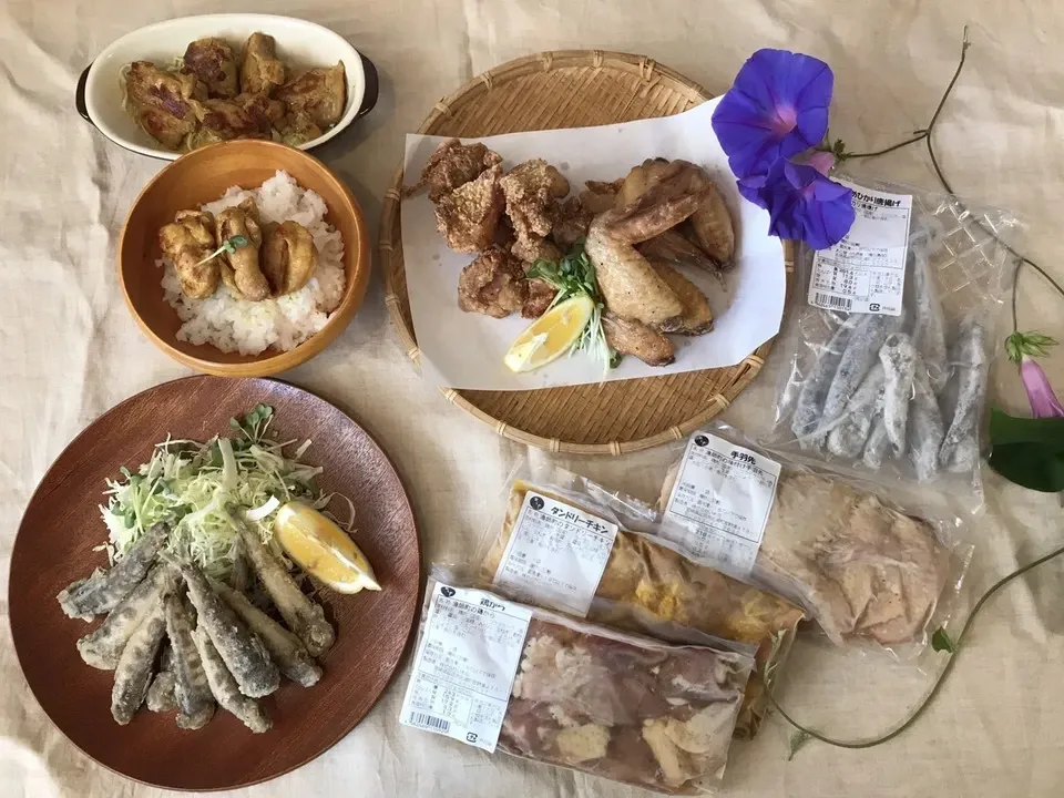 名物めひかり唐揚げと漁師町の鶏シリーズ あじ屋 (宮崎県産
