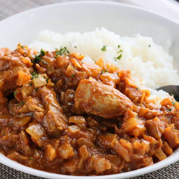 トマトソースのバターチキンカレー