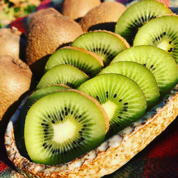 レビュー 口コミ一覧 無農薬無肥料栽培 キウイフルーツ 安藤農園 たべるとくらすと