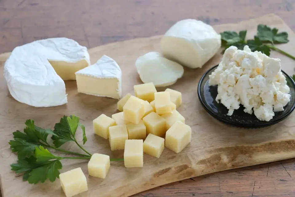 ナチュラルチーズのギフトセット（モッツァレラ・セミハード・リコッタ