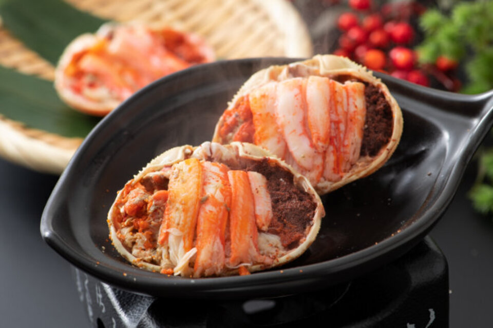 ギフトにも】剥く手間なし＜セイコガニ甲羅詰め＞化学調味料・保存料不