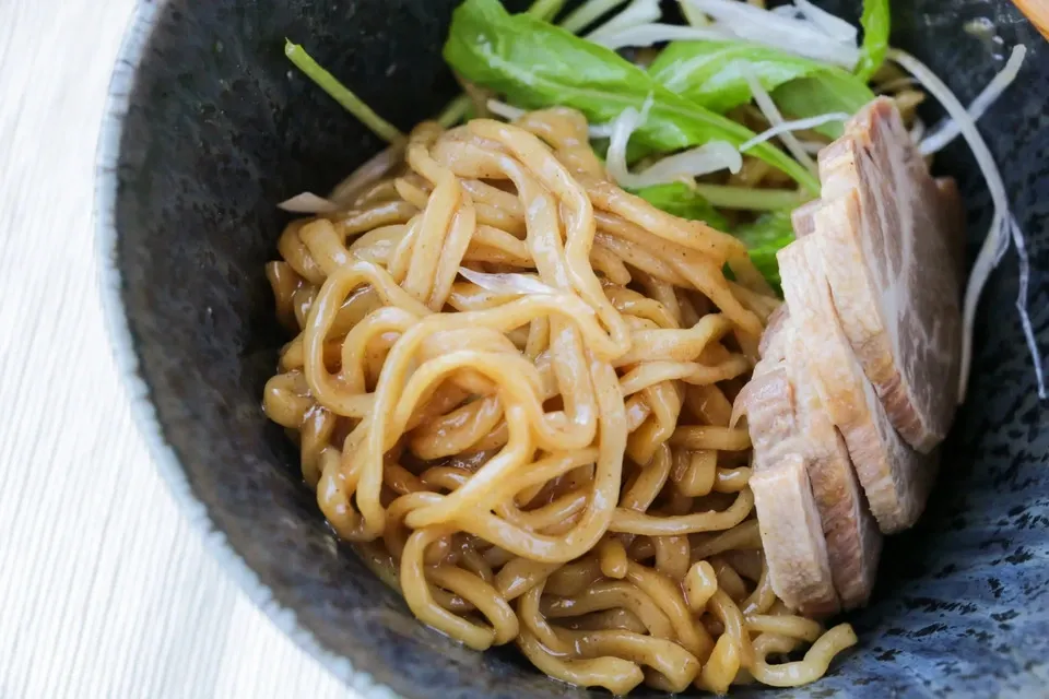 【特選ギフト】しぇんろん名物!油そばギフトセット自家製調味ラー油ふりふり付き