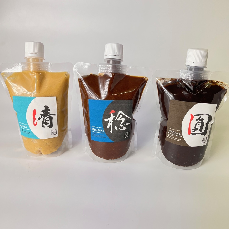 比べて楽しむ＜やさしいMISO ギフトセット B ＞３種類の熟成度合が楽しめる自然栽培の原材料使用