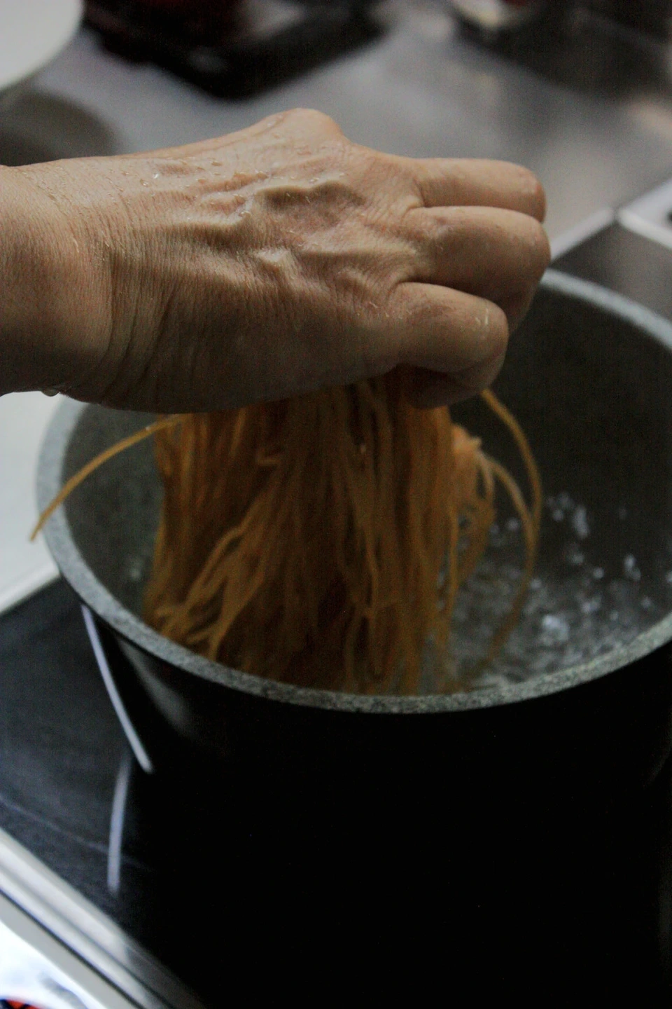 【栽培期間中農薬・化学肥料不使用】棚田米を丸ごと使った"厳選"玄米麺｜3食セット