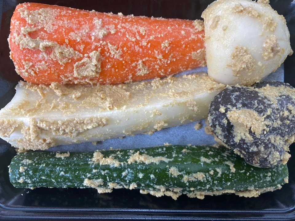 無農薬・無化学肥料の野菜と糠で漬けた糠漬け＜ぬかごと食べられるぬか漬け＞