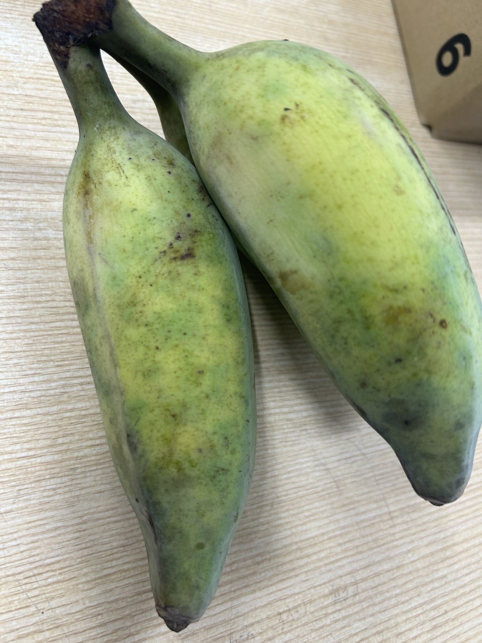 沖縄県産アップルバナナ　農薬や肥料は使わずなるべく自然のチカラで育てた🍌