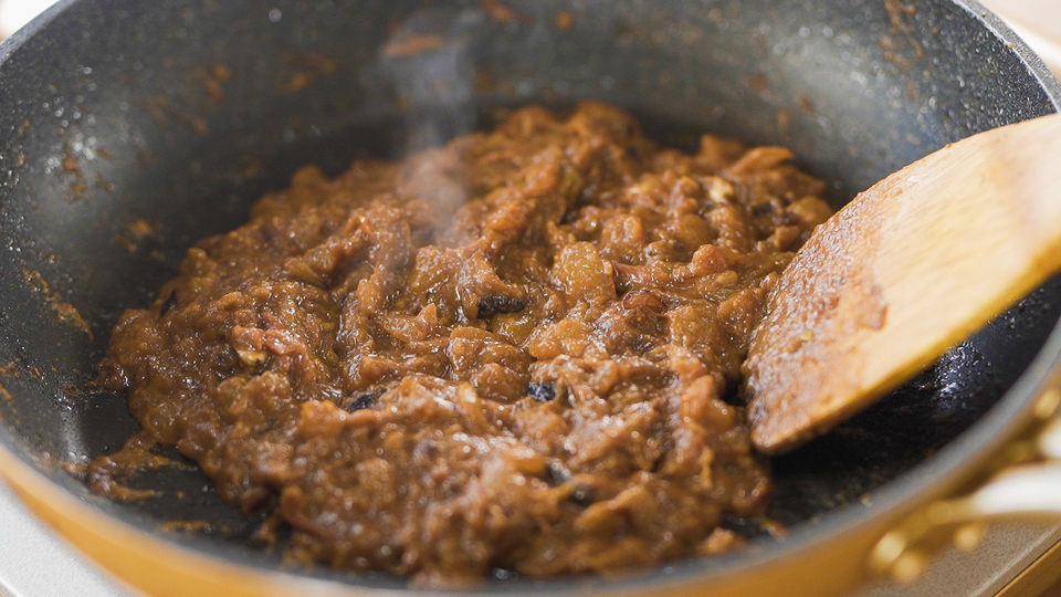 【送料込】初心者にもおすすめ！本格チキンカレー＜スパイス農家の手作りカレーキット＞食品添加物(保存料・着色料等)不使用