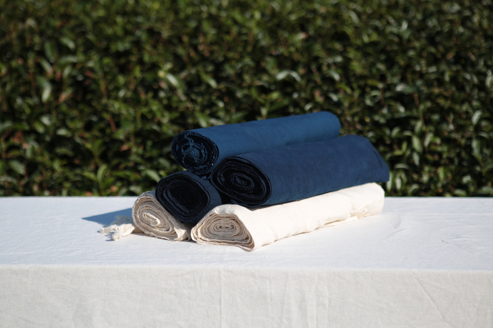 山岳民族レンテン族手織り布で包むギフト(生成） 化学肥料農薬不使用