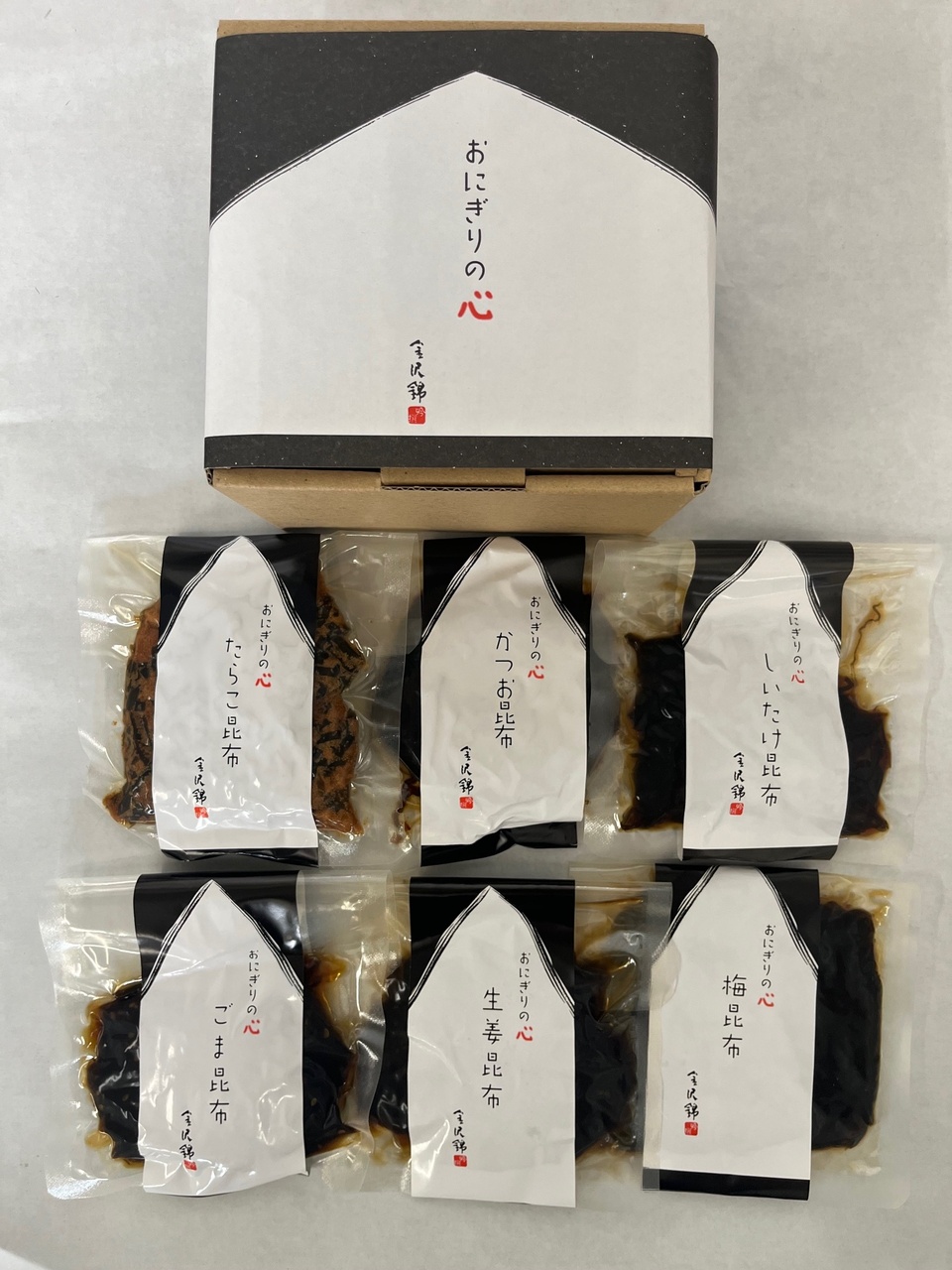 ごはんをよりおいしく〈やさしい味に仕上げたおにぎりの心セット〉食品添加物不使用で安心ごはんのお供詰め合わせ6種たらこ昆布・かつお昆布・しいたけ昆布・ごま昆布・生姜昆布・梅昆布