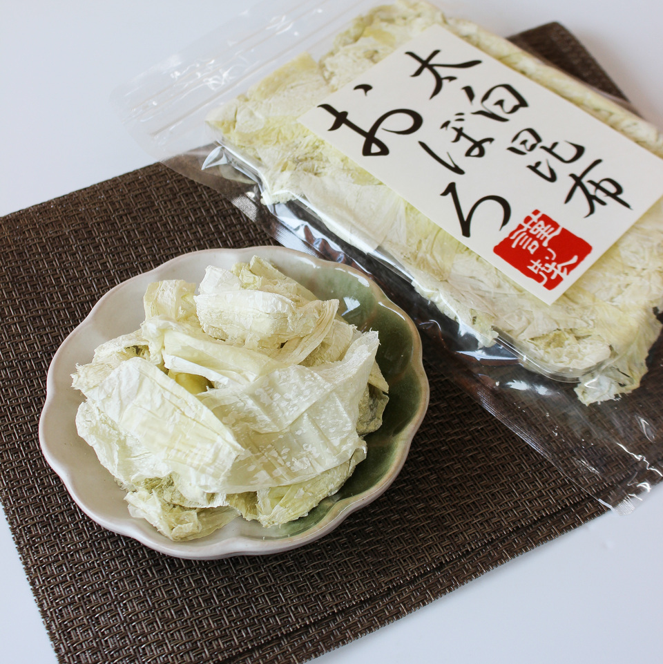<夏季販売休止中>※熱や光に弱い商品の為【最高級】太白おぼろ昆布 / 北海道道南産昆布を使用 ~おにぎりやお汁物に最適~