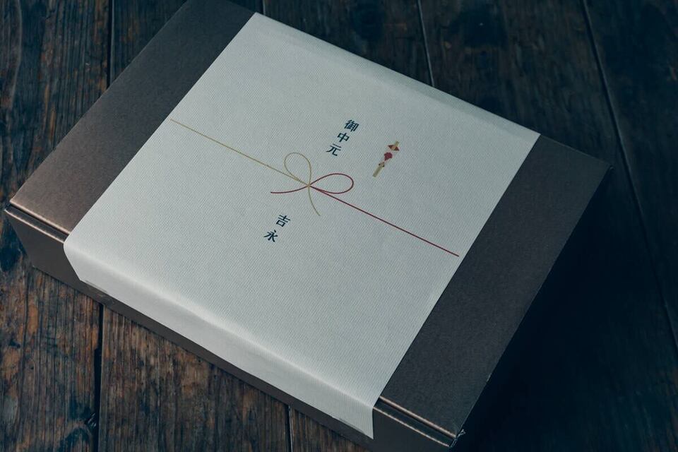 【予約注文】〈さらたま糀2点┃ギフトBOX入り・オリジナルThanksカード付〉ひとさじで、おうちごはんが調う発酵調味料・玉ねぎ麴