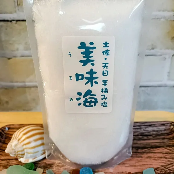 天日ノ塩 完全天日塩。海と太陽の恵みをそのままに。 毎日のごはんに安心と