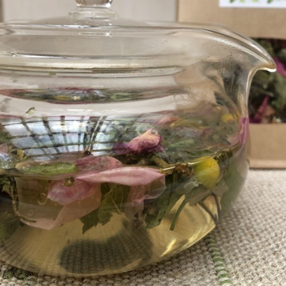 北海道産〈無農薬・無化学肥料栽培〉ハーブティー　「YASURAGI」