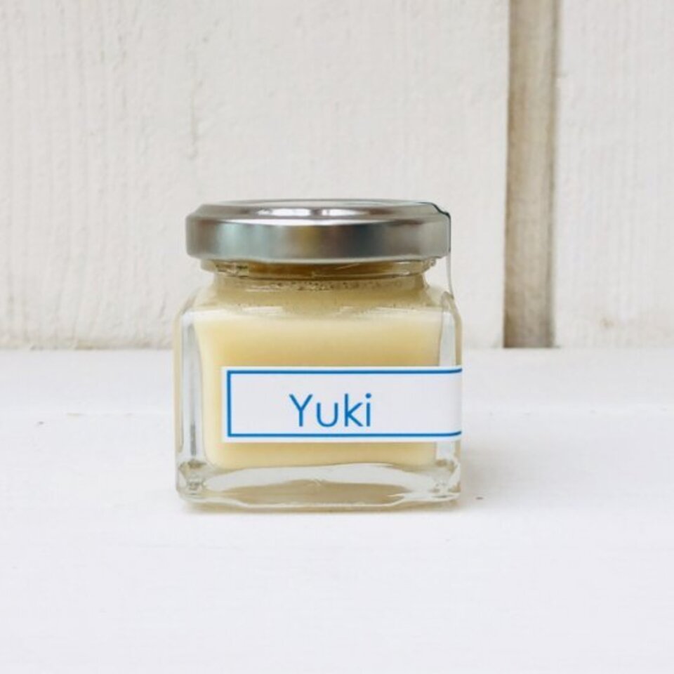 《非加熱・無投薬》なめらかでクリーミィーな結晶ハチミツ「Yuki」