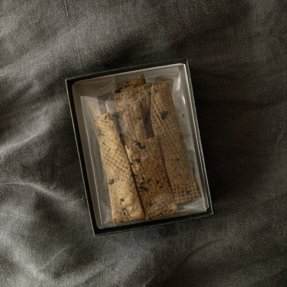 樹の欠片 02 烏龍茶