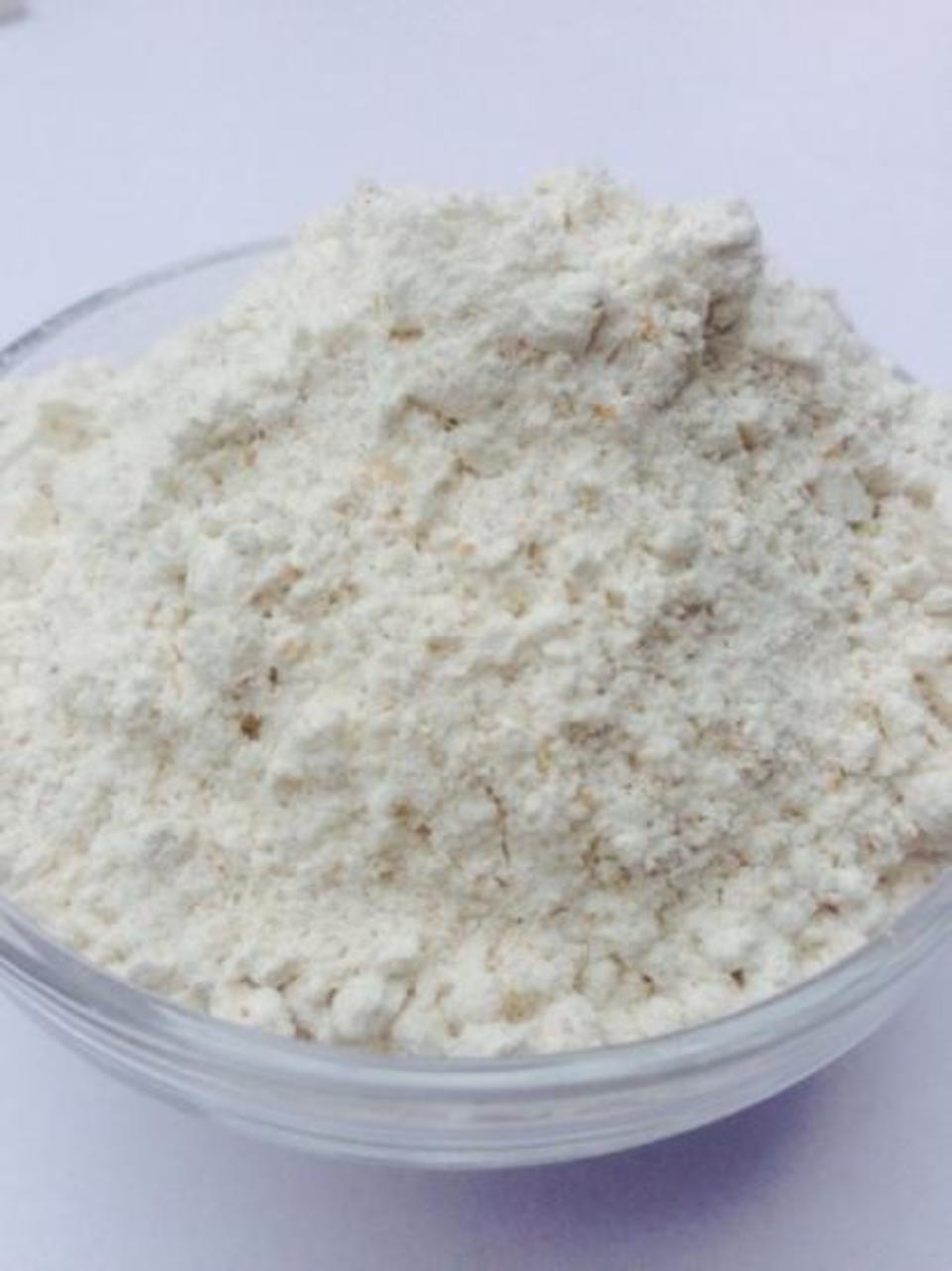 小麦粉 (薄力粉: チクゴイズミ) 全粒粉 [無農薬・無化学肥料・有機JAS認定]