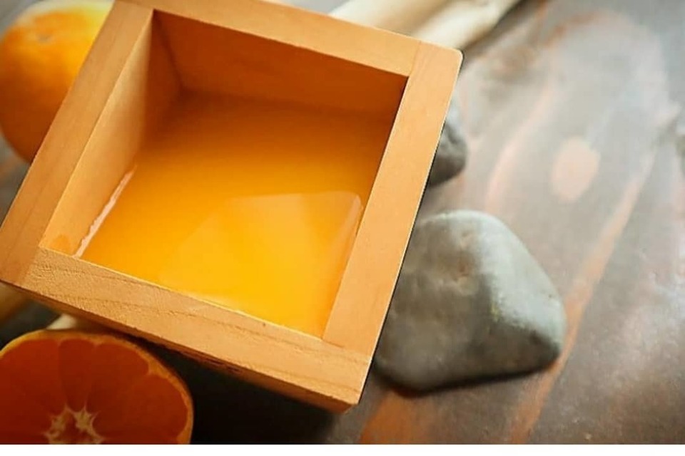 幻のブランドみかん】高根島みかん100％ジュース【2本】 LOROfarm