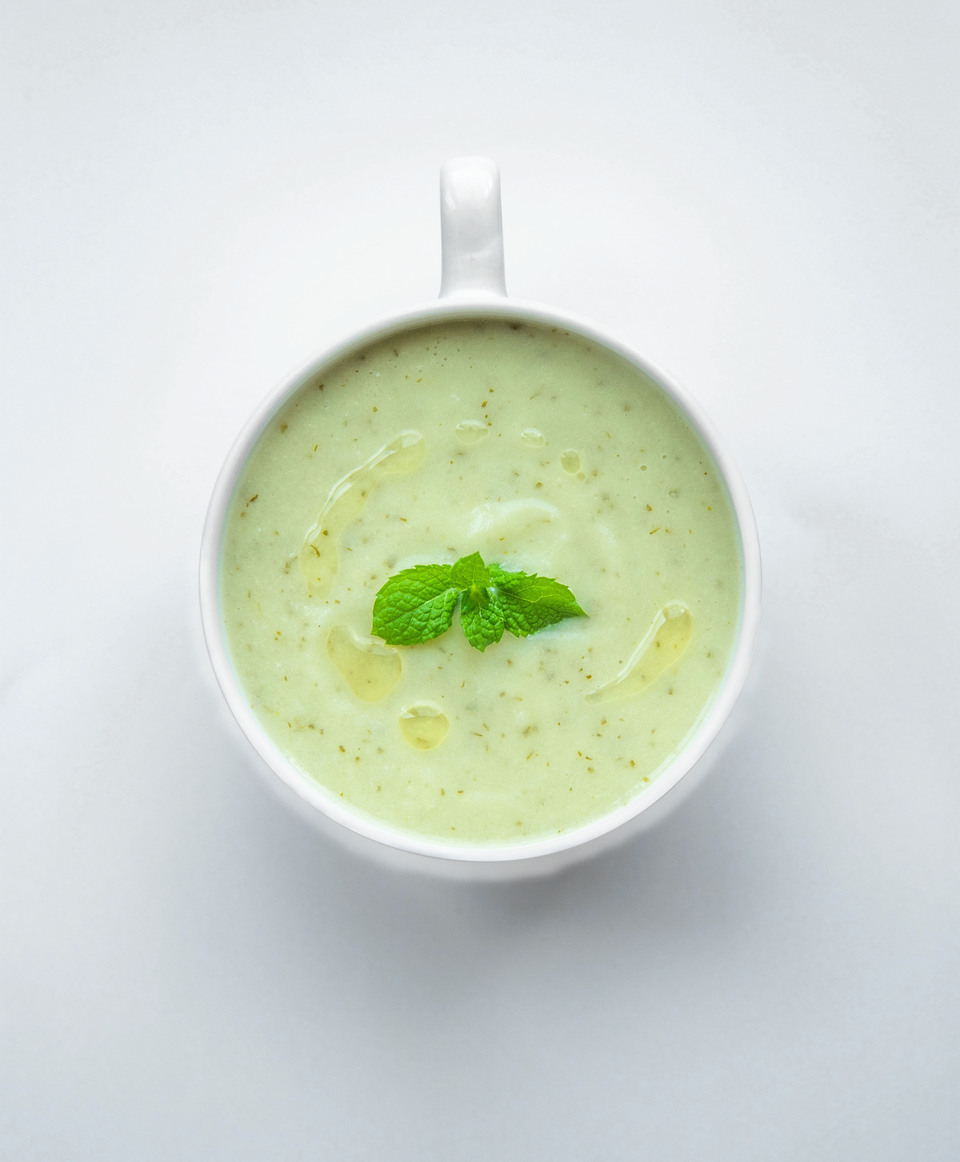 【野菜が美味ければポタージュも美味い！】ミントが香る、きゅうりと塩麹のギリシャ風冷製発酵ポタージュ