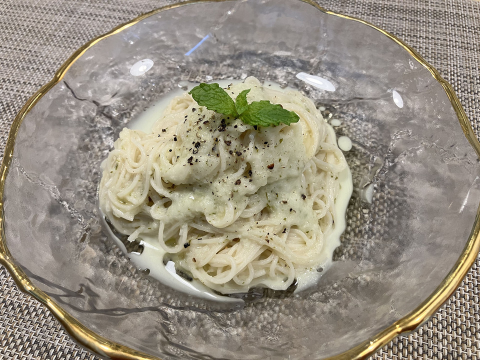 【野菜が美味ければポタージュも美味い！】ミントが香る、きゅうりと塩麹のギリシャ風冷製発酵ポタージュ