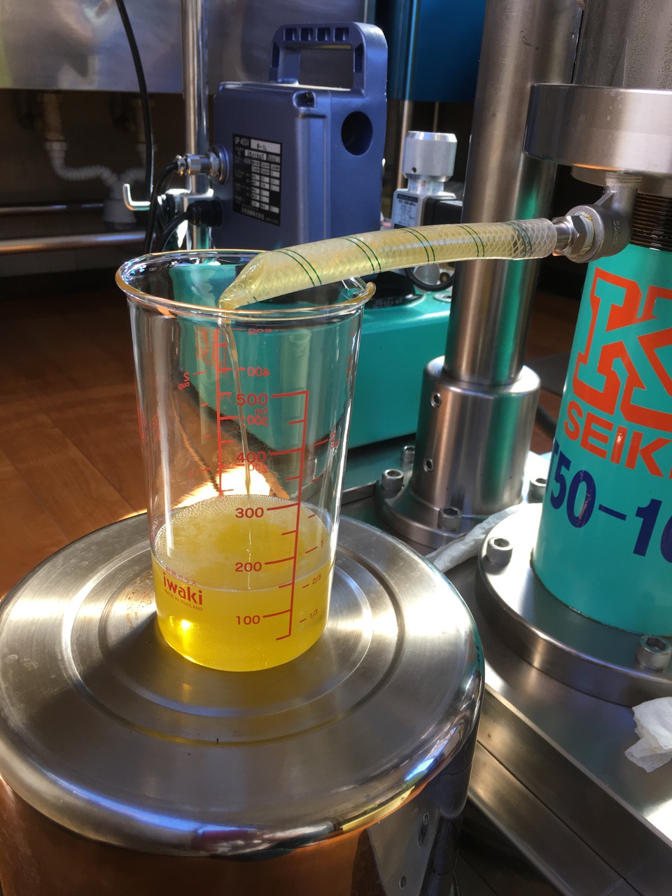 ギフトボックス入り「えごま油」農薬・化学肥料不使用　生搾り　