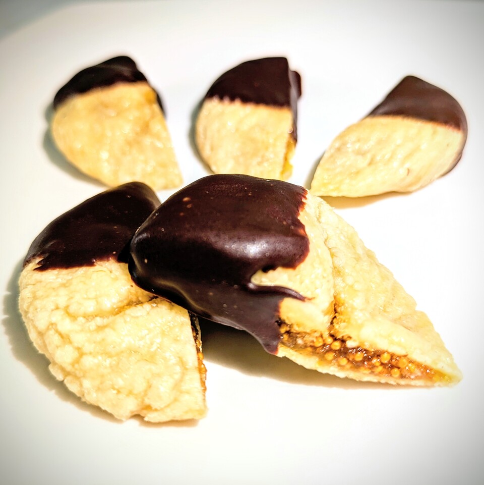 ドライフルーツチョコレート〈いちじく〉〈クランベリー〉