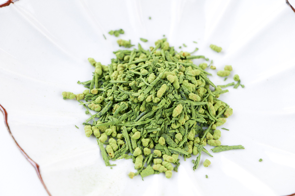 抹茶入り玄米茶 農薬不使用栽培の抹茶、緑茶と有機玄米を使用