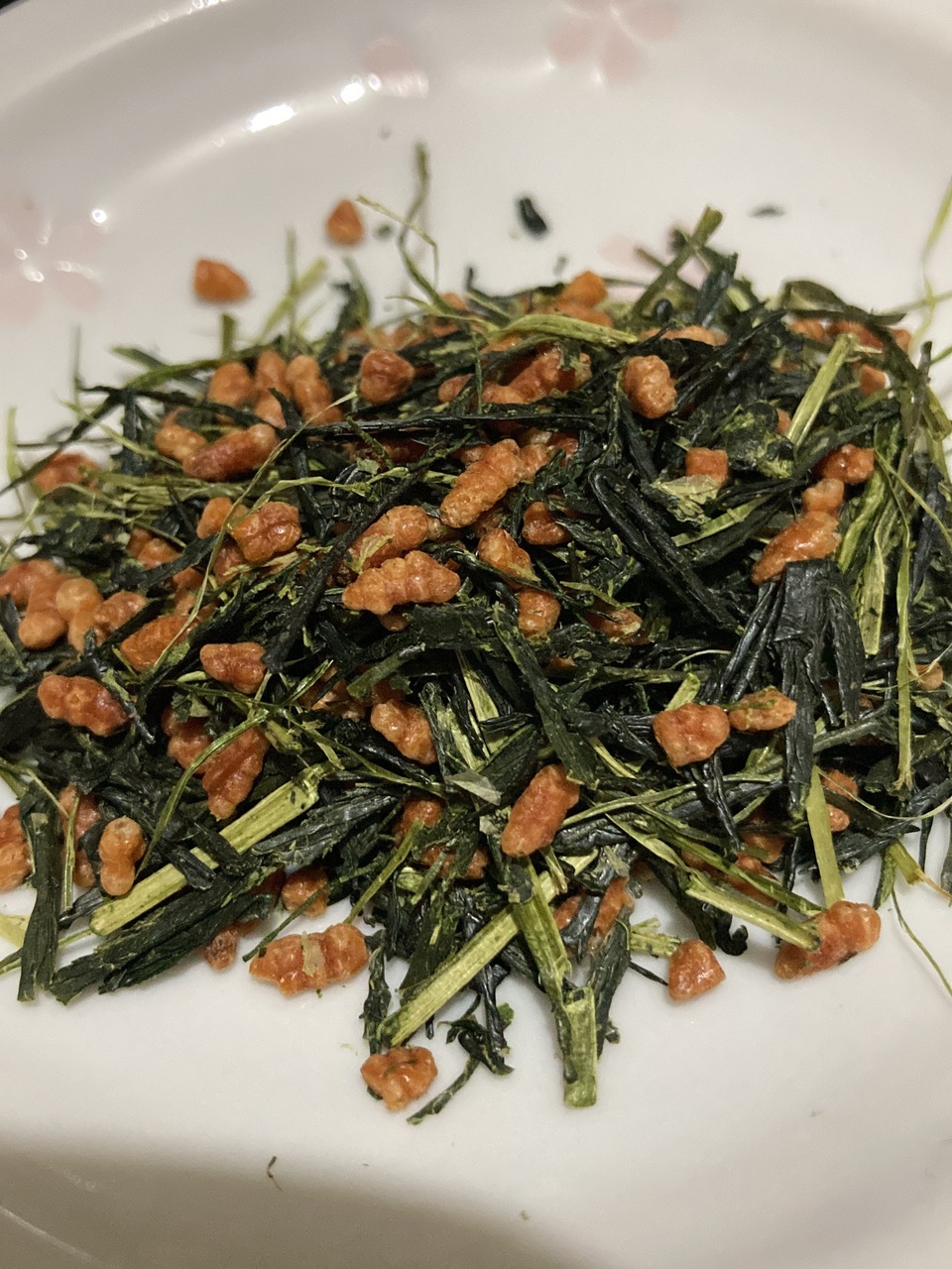 玉露玄米茶 茶葉は農薬不使用の玉露のみ、有機玄米。