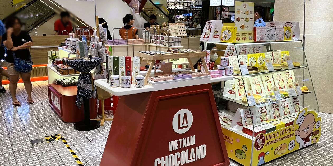 VIETNAM CHOCOLAND in TAKASHIMAYA」ベトナム国内の店舗紹介