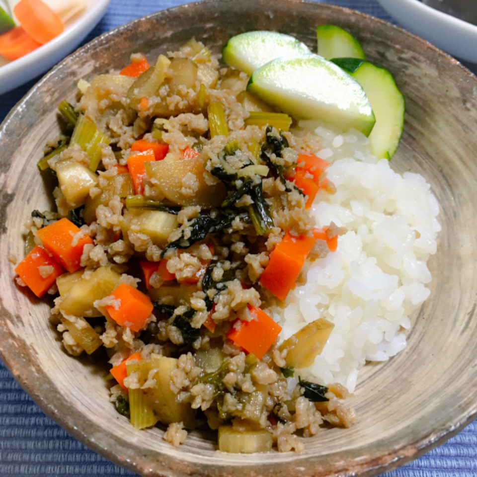 【単品】＜大豆ミートのベジそぼろ＞京の八百屋が作る化学調味料無添加惣菜　農薬・化学肥料不使用の野菜使用
