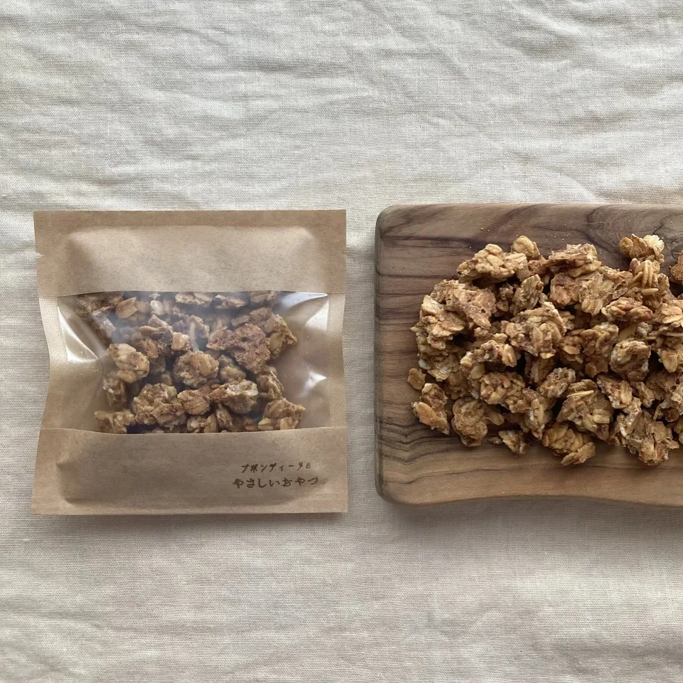 有機オートミールのグラノーラ 100%無農薬・有機食材《甘味料不使用で甘くない》砂糖・小麦・卵・乳製品・大豆・食品添加物不使用