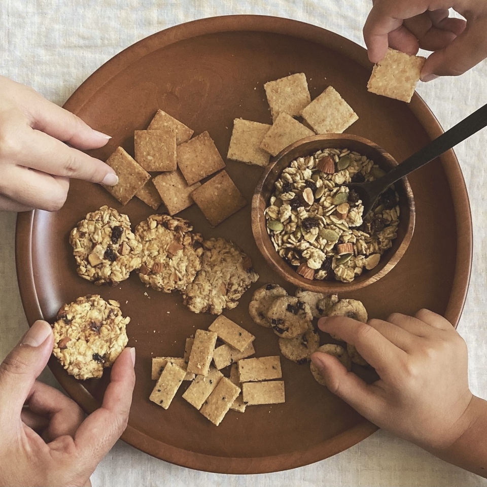 フードロス削減》有機グラノーラ・無農薬米粉のクッキー 7点セット