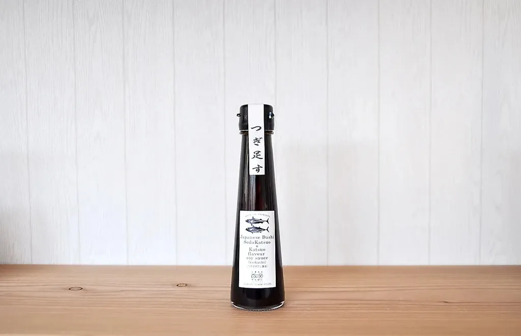 つぎ足す 鰹だし 醤油(濃口) しまんと百笑かんぱに (高知県産