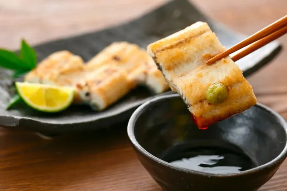 【送料無料！】うな重 蒲焼 白焼き 肝焼き 食品サンプル 実物大 全てセット 送料無料！】うな重 蒲焼 白焼き 肝焼き 食品サンプル 実物大