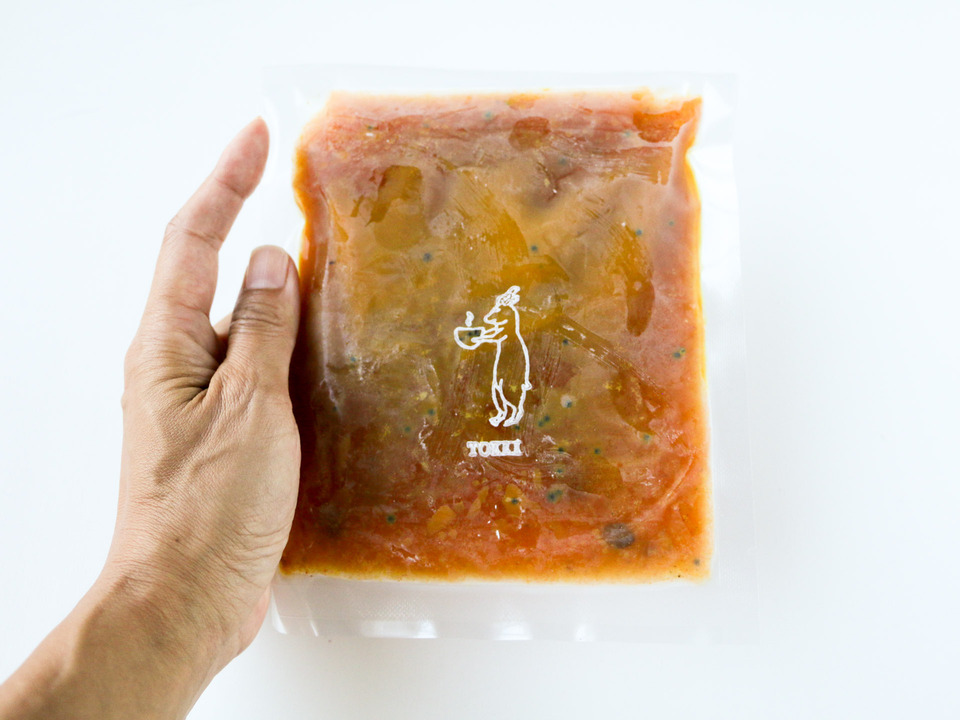 無農薬の千葉県産トマトの旨みたっぷり＜トマトのラッサム＞タマリンドスープカレー