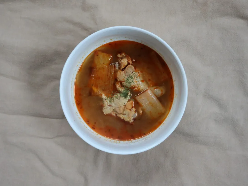 〈自家栽培〉ローストねぎとチキンのスープカレー
