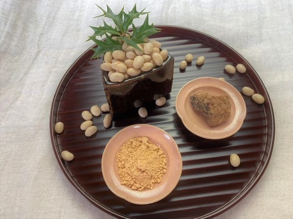 京都の名水で手作り・無添加 とろ～りわらび餅と豆菓子・黒千石豆茶の詰め合わせ