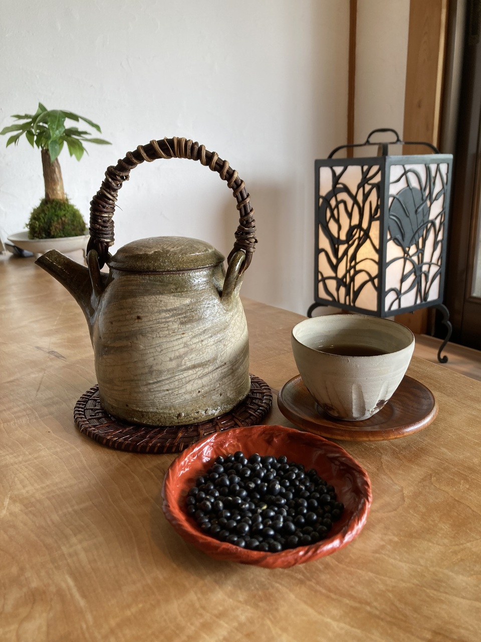 Rana)　割栗石(黒茶200kg) 割栗石 茶 100ー150 m3 (100ー150) (0000105032)｜毛受建材