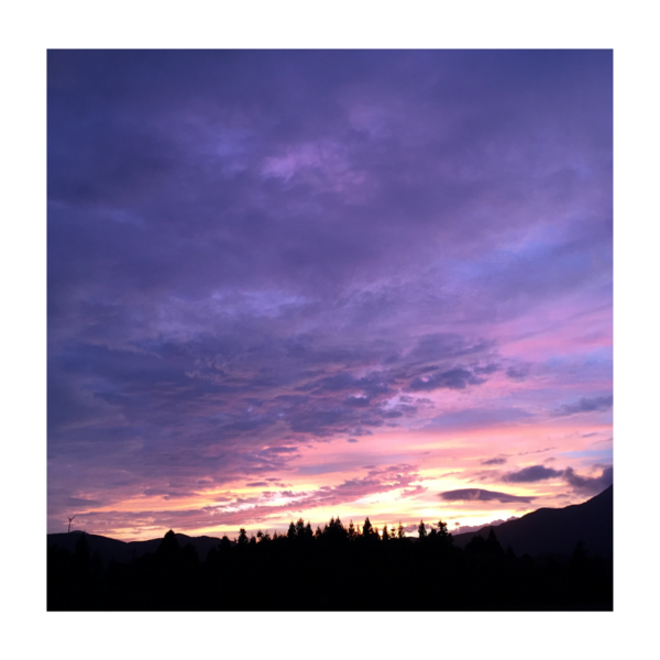 3月25日ワームムーンと呼ばれる満月